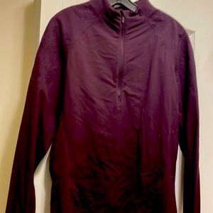 Half zipper fitting athletic wear